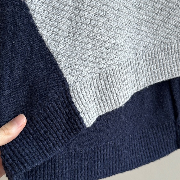 Madewell Two Tone Colorblock Sweater - Gray and Navy Blue, Size Medium - Picture 12 of 16